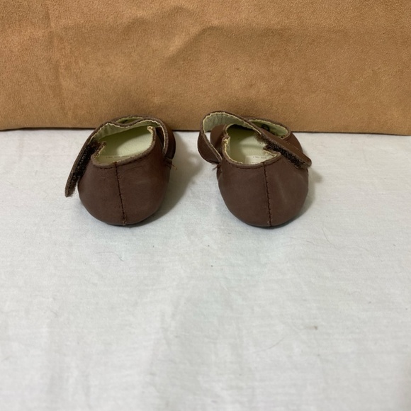 BABY GAP Brown Leather Velcro Closure Baby Shoes Size 1 - Picture 5 of 10